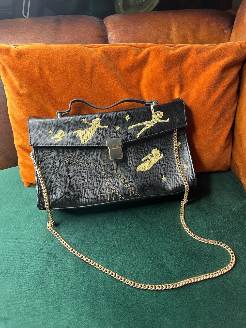 Danielle Nicole Disney Peter Pan London Scene Satchel